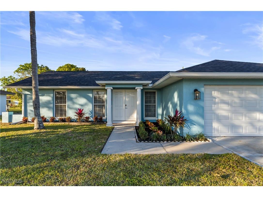 1433 SE 19th Terrace Cape Coral FL 33990 2025018801 image2