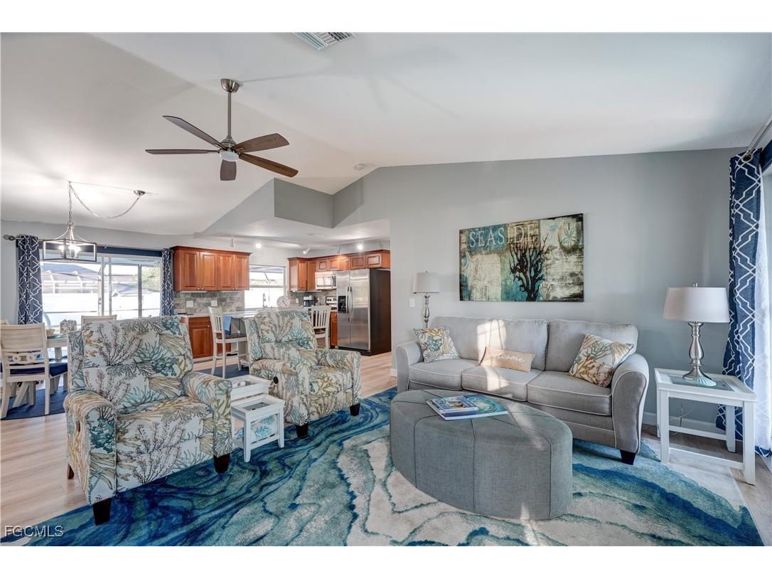 1433 SE 19th Terrace Cape Coral FL 33990 2025018801 image9