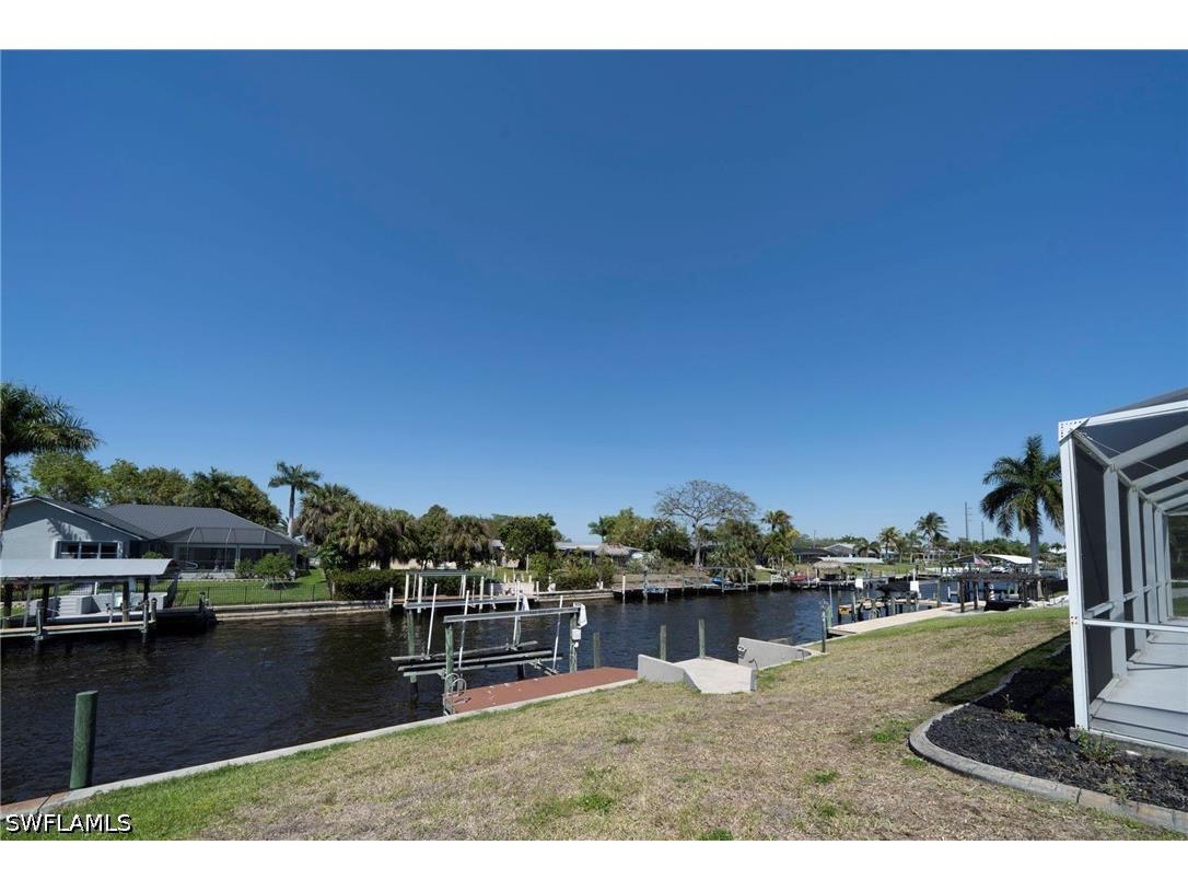 1433 SE 28th Terrace Cape Coral FL 33904 226022781 image17