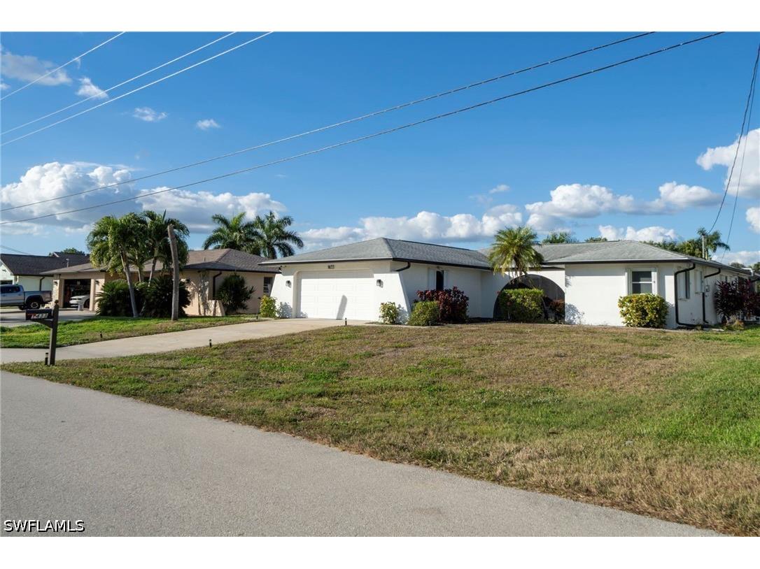 1433 SE 28th Terrace Cape Coral FL 33904 226022781 image4