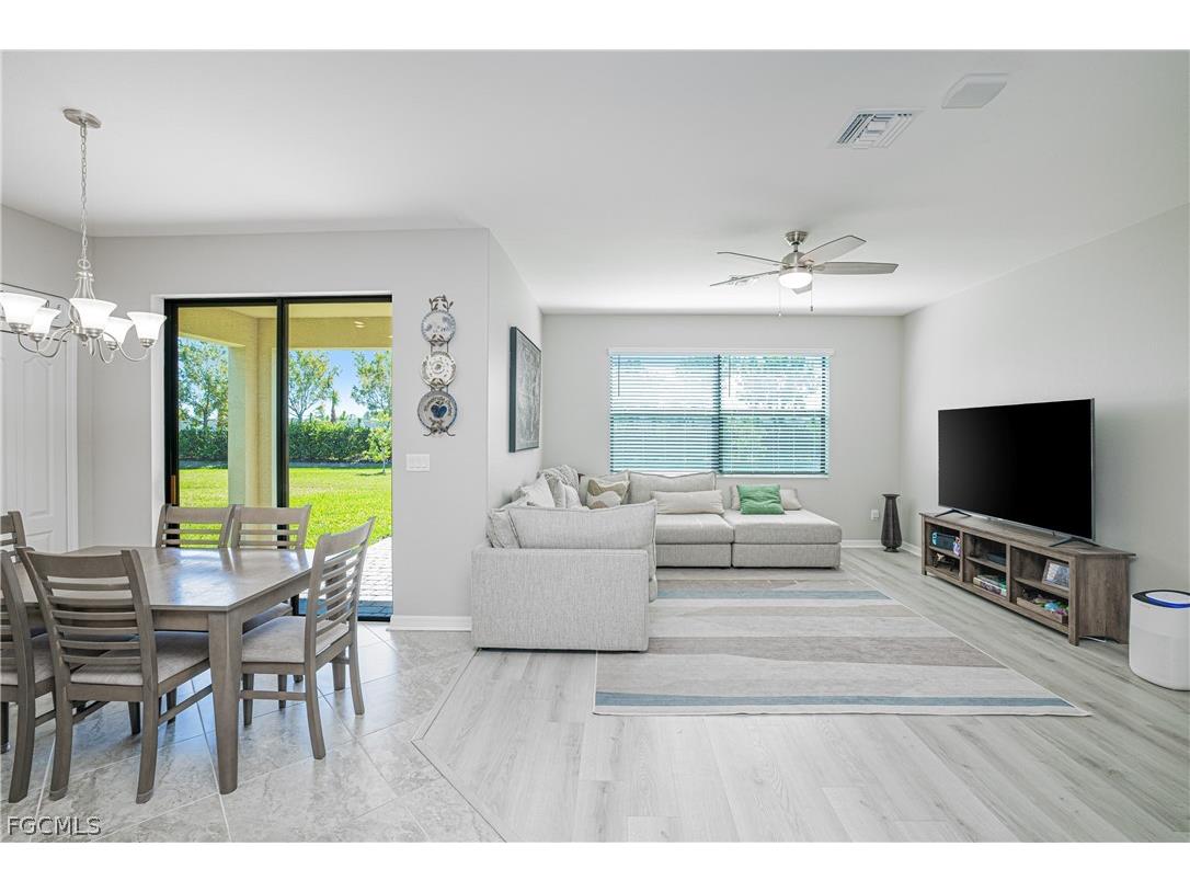 14336 Vindel Circle Fort Myers FL 33905 2026009482 image16