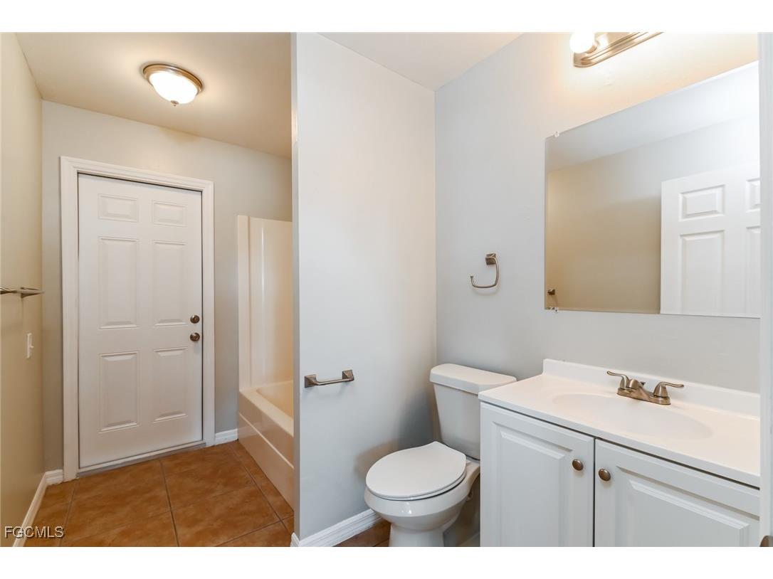 1434 SE 8th Avenue Cape Coral FL 33990 2025006809 image13