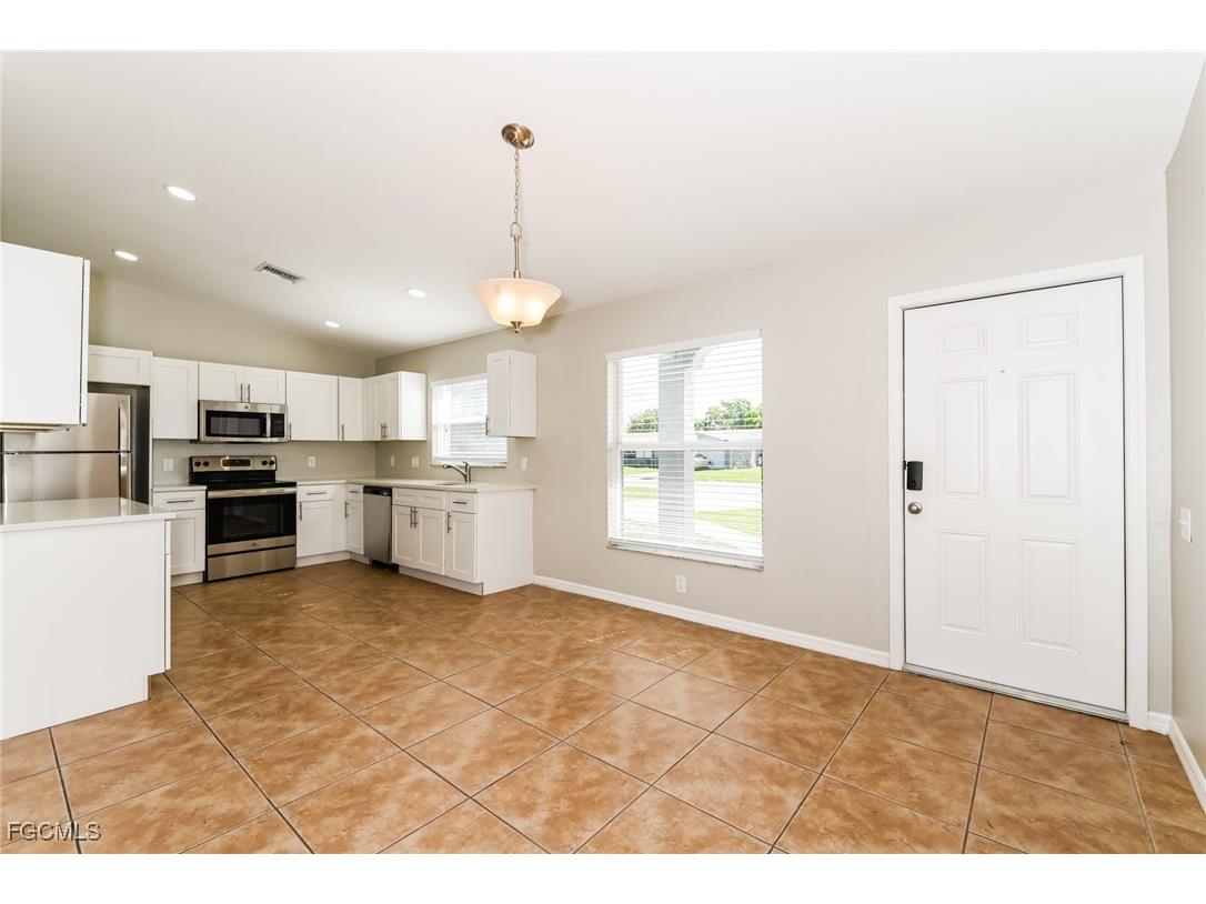 1434 SE 8th Avenue Cape Coral FL 33990 2025006809 image4