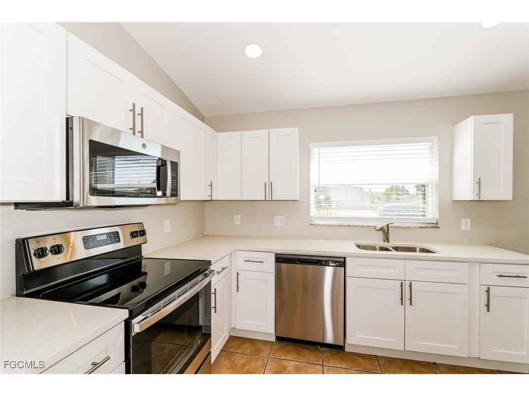 1434 SE 8th Avenue Cape Coral FL 33990 2025006809 image7