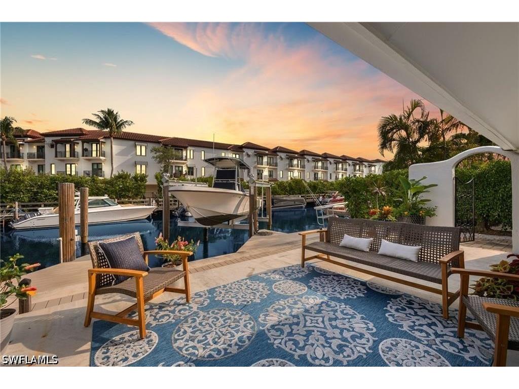 1435 Curlew Avenue #3 Naples FL 34102 226014732 image1