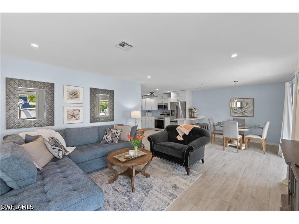 1435 Curlew Avenue #3 Naples FL 34102 226014732 image3