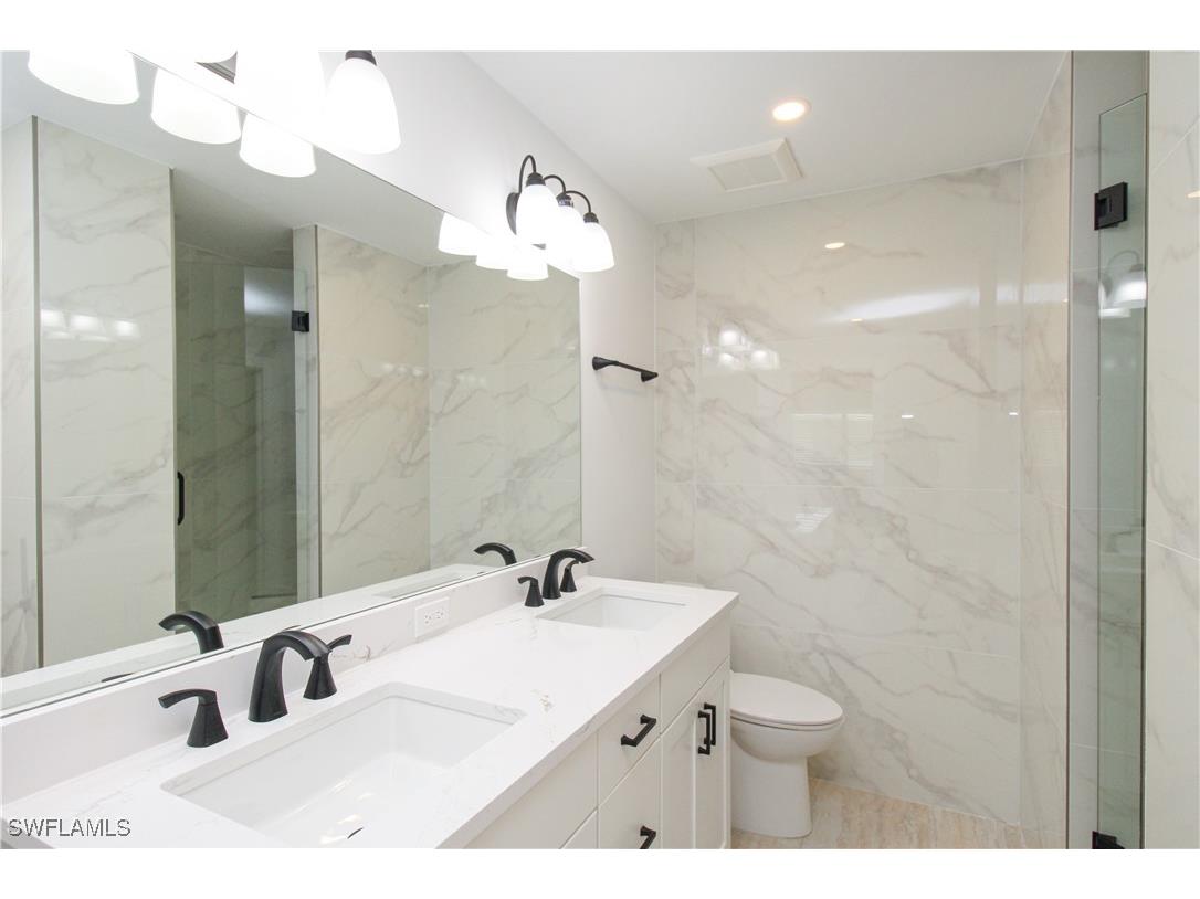 1435 Curlew Avenue #4 Naples FL 34102 225065906 image11