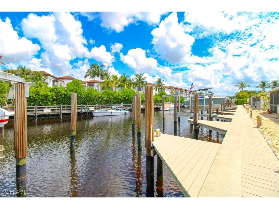 1435 Curlew Avenue #4 Naples FL 34102 225065906 image20