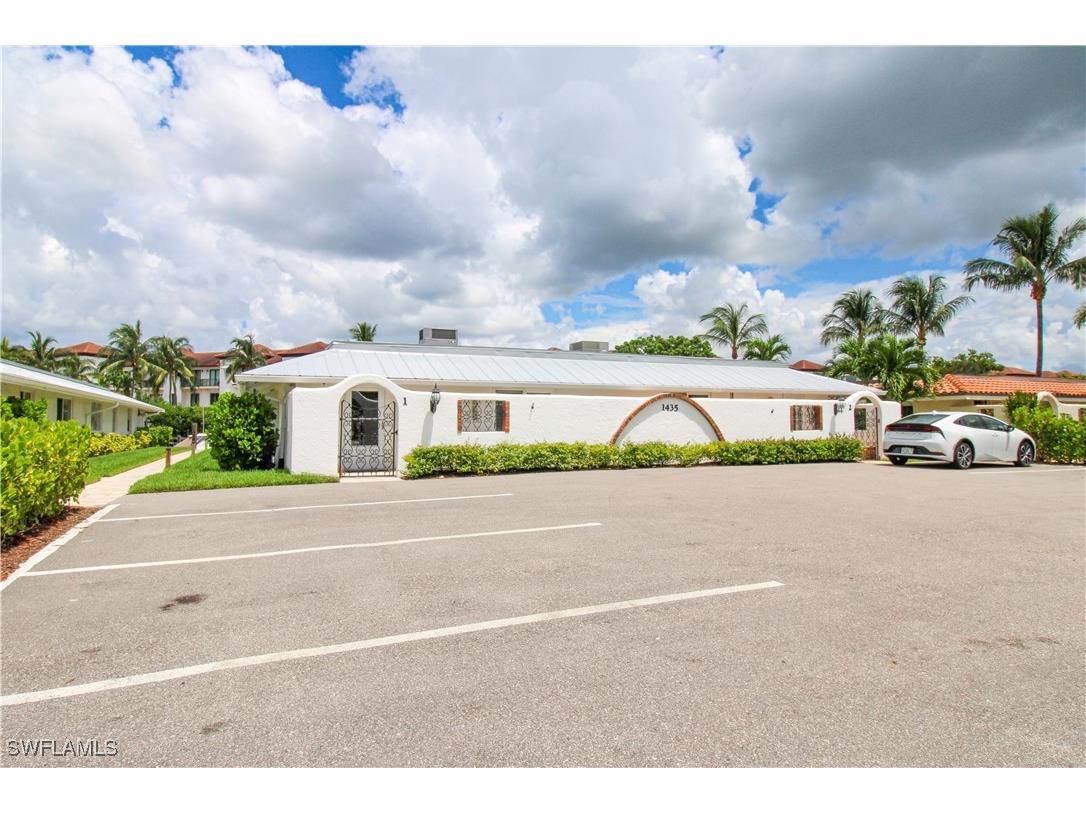 1435 Curlew Avenue #4 Naples FL 34102 225065906 image26