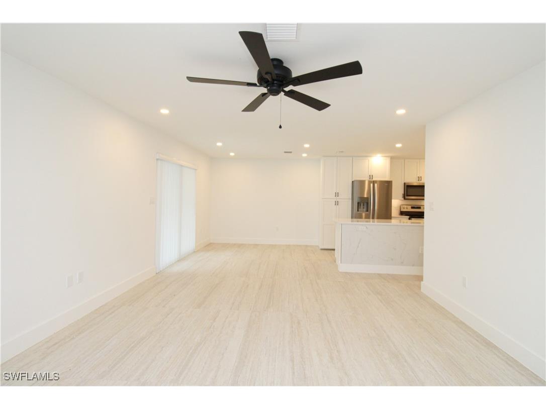 1435 Curlew Avenue #4 Naples FL 34102 225065906 image5