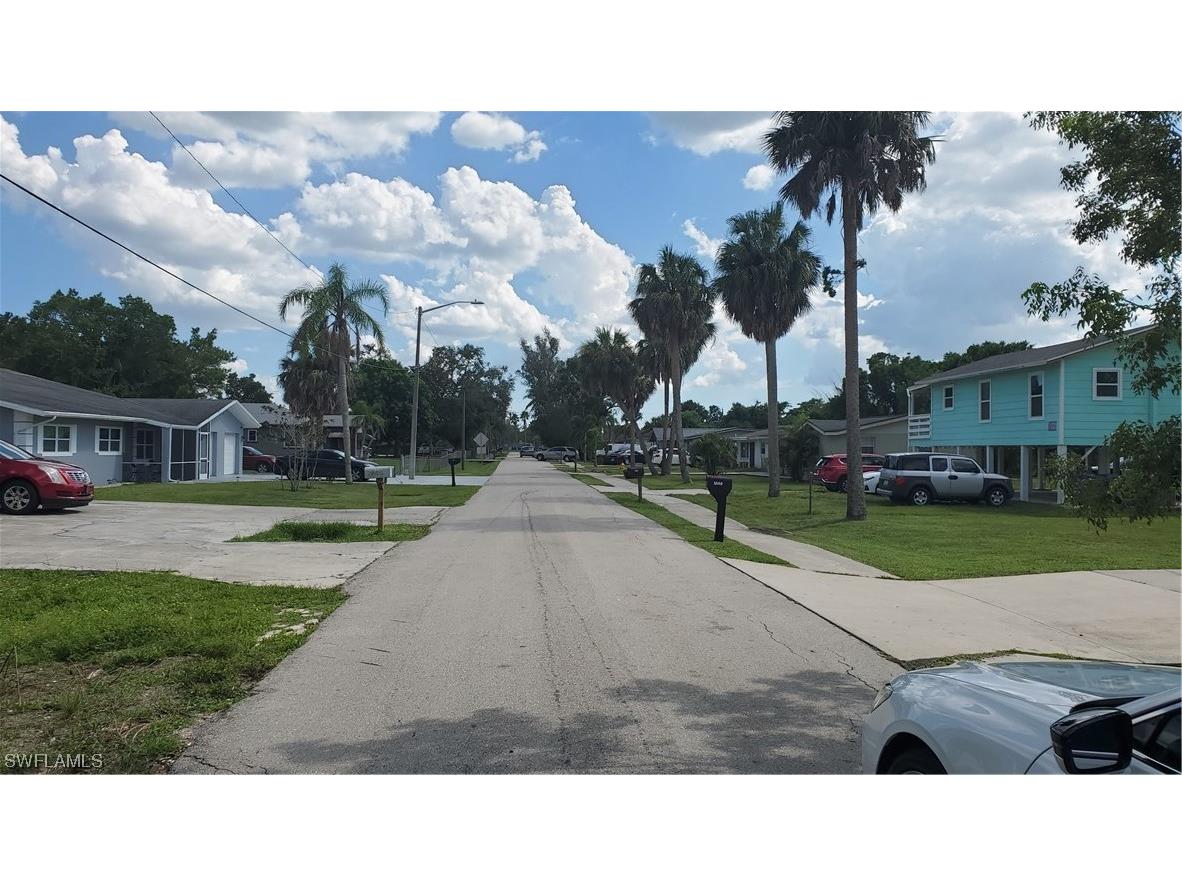 1435 Lura Avenue Fort Myers FL 33916 223065779 image1