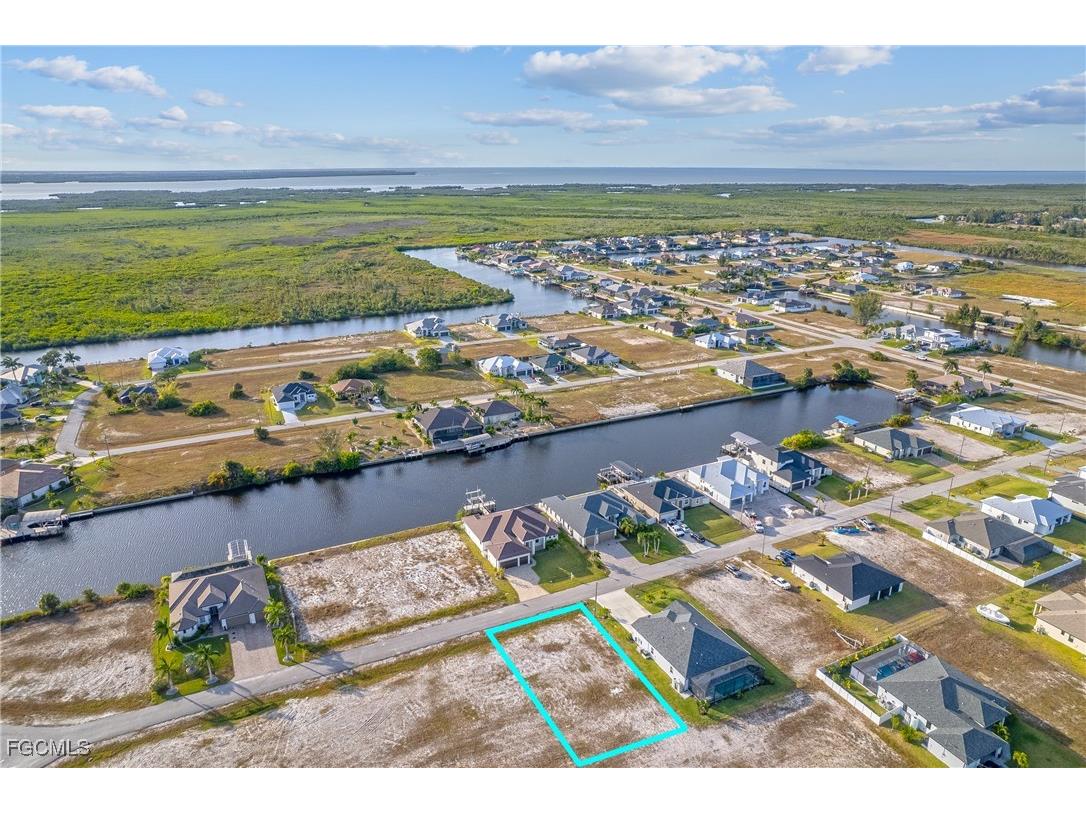 1435 NW 40th Place Cape Coral FL 33993 2025018876 image2