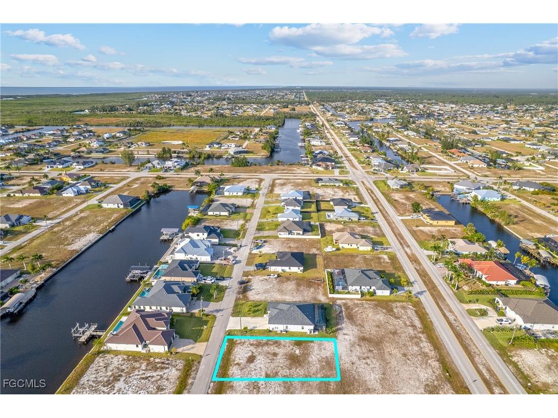 1435 NW 40th Place Cape Coral FL 33993 2025018876 image5