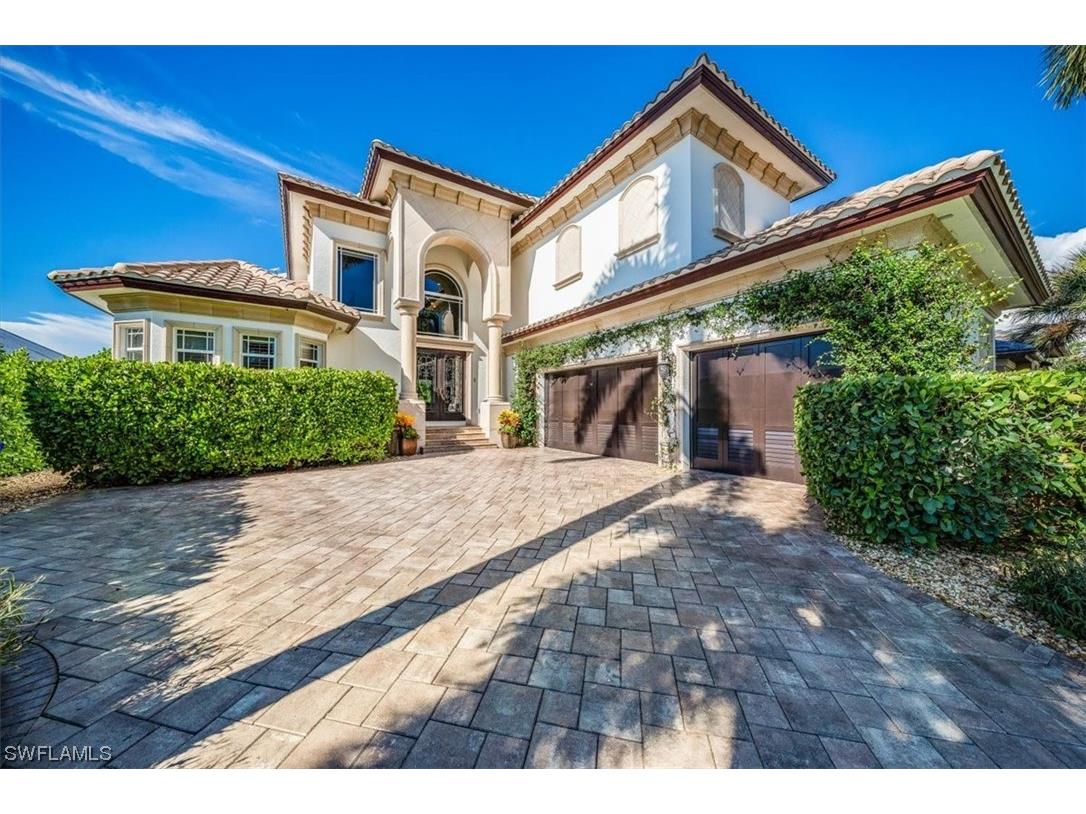 1435 Osprey Avenue Naples FL 34102 223066748 image1