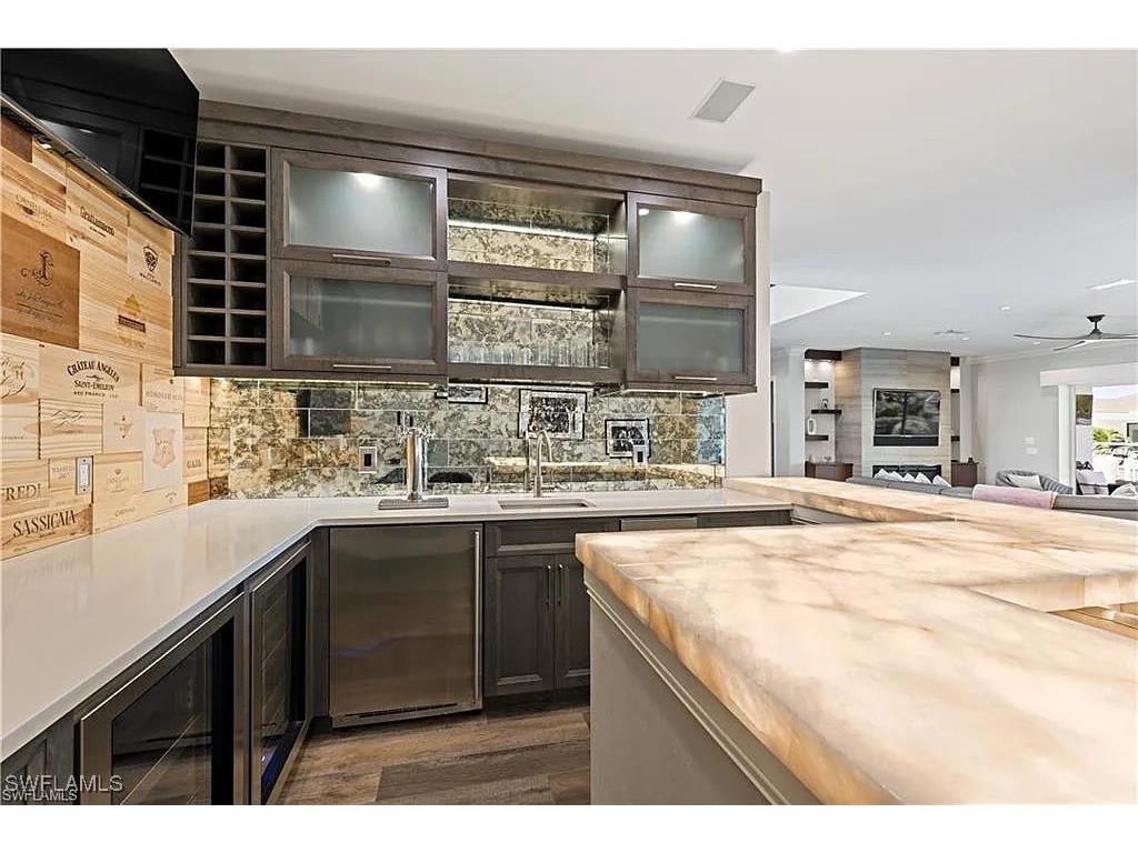 1435 Osprey Avenue Naples FL 34102 225064127 image8