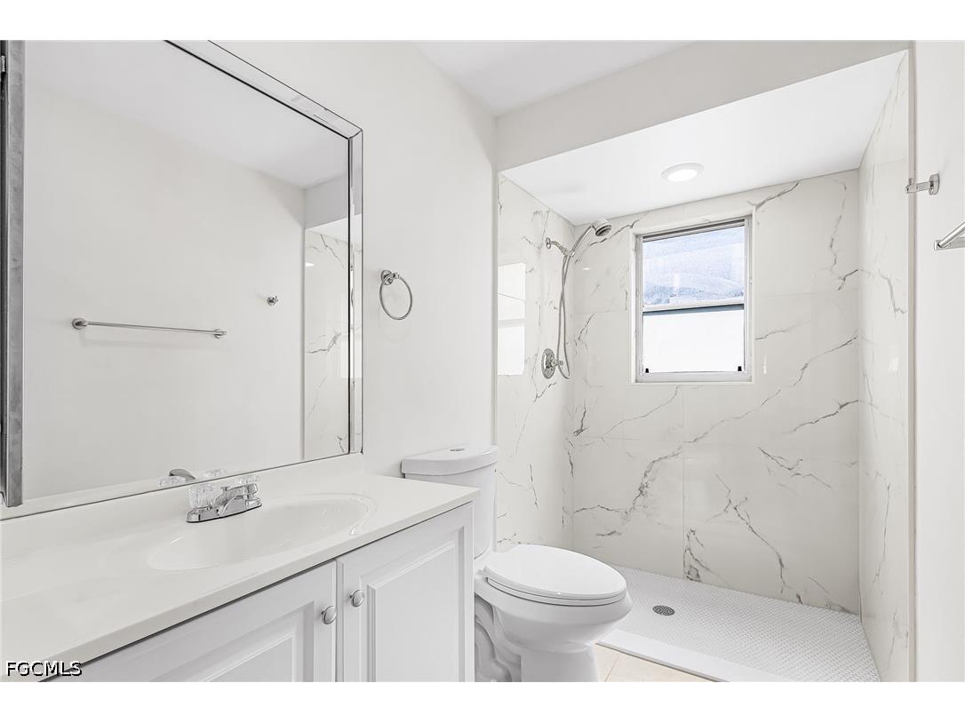1435 SE 14th Street Cape Coral FL 33990 2026026783 image16