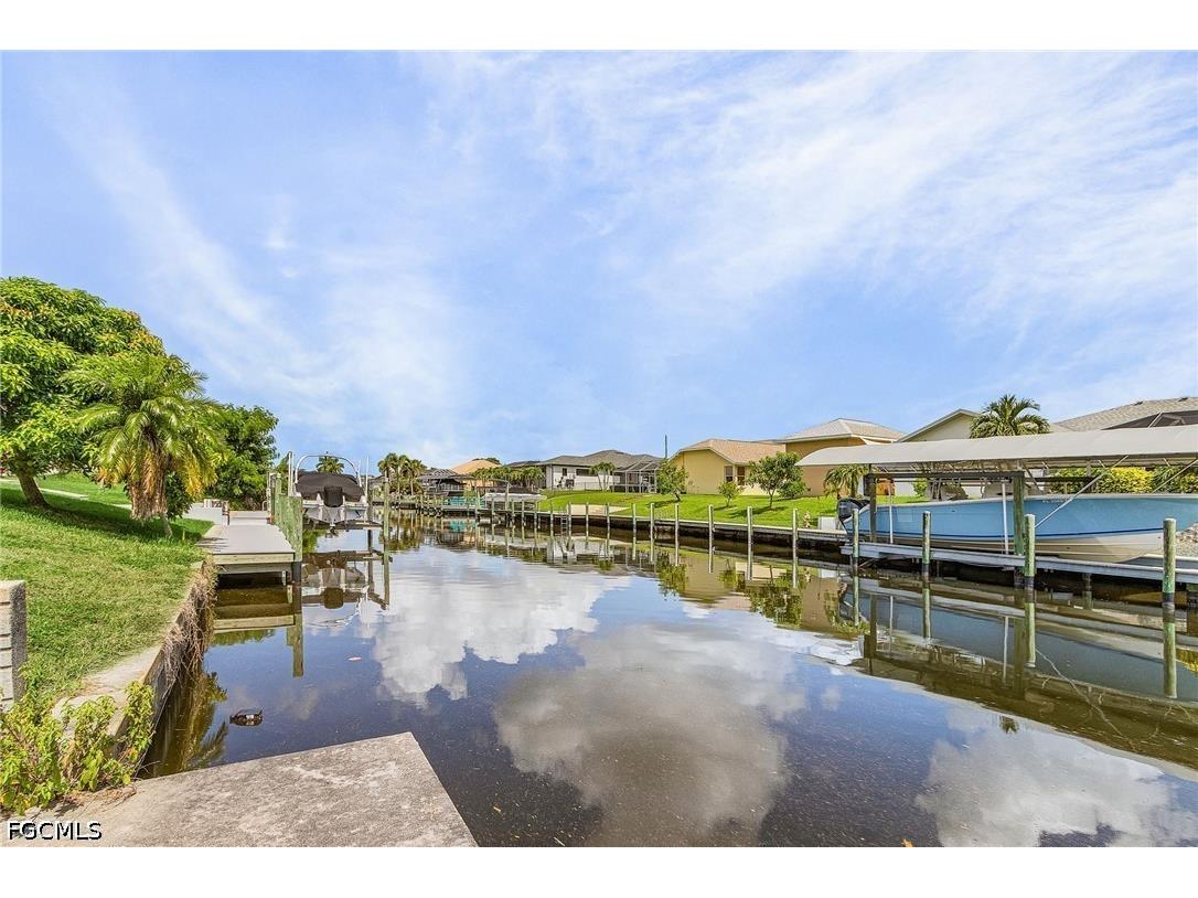 1435 SE 14th Street Cape Coral FL 33990 2026026783 image23