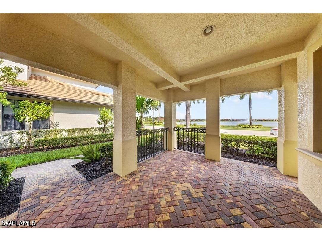 1435 Santiago Circle SW #2003 Naples FL 34113 226016671 image24