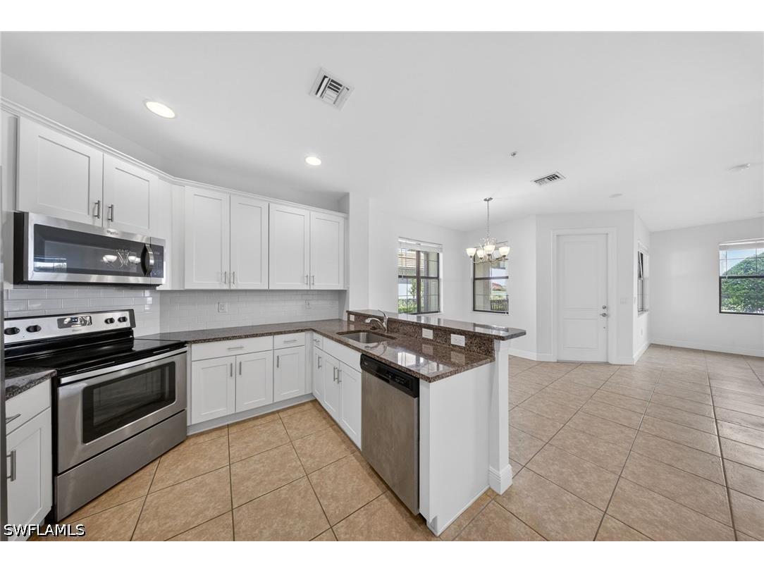 1435 Santiago Circle SW #2003 Naples FL 34113 226016671 image7