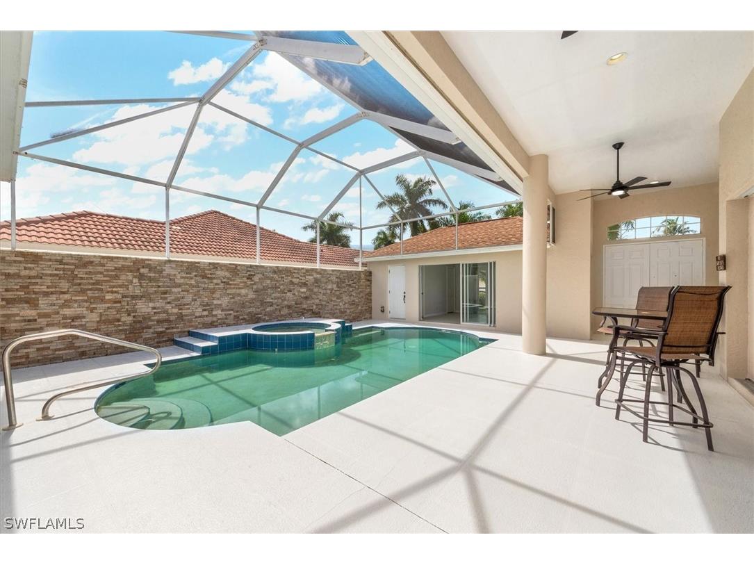 1435 Vintage Lane Naples FL 34104 226010997 image12