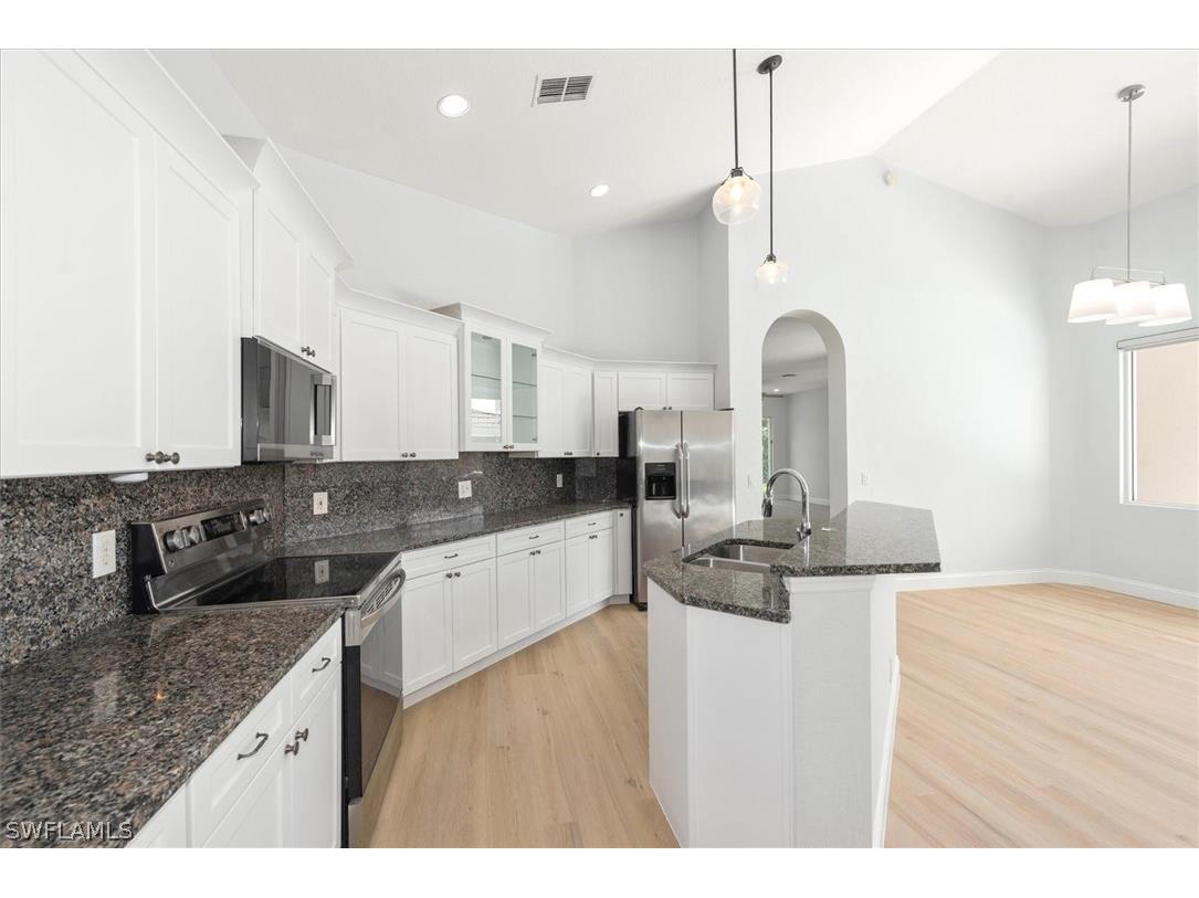 1435 Vintage Lane Naples FL 34104 226010997 image13