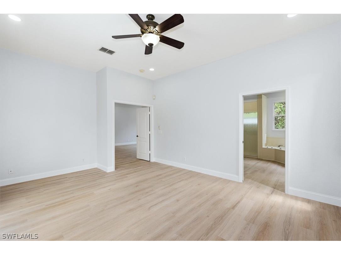 1435 Vintage Lane Naples FL 34104 226010997 image19