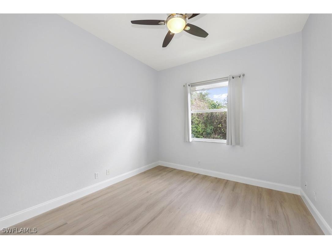 1435 Vintage Lane Naples FL 34104 226010997 image25