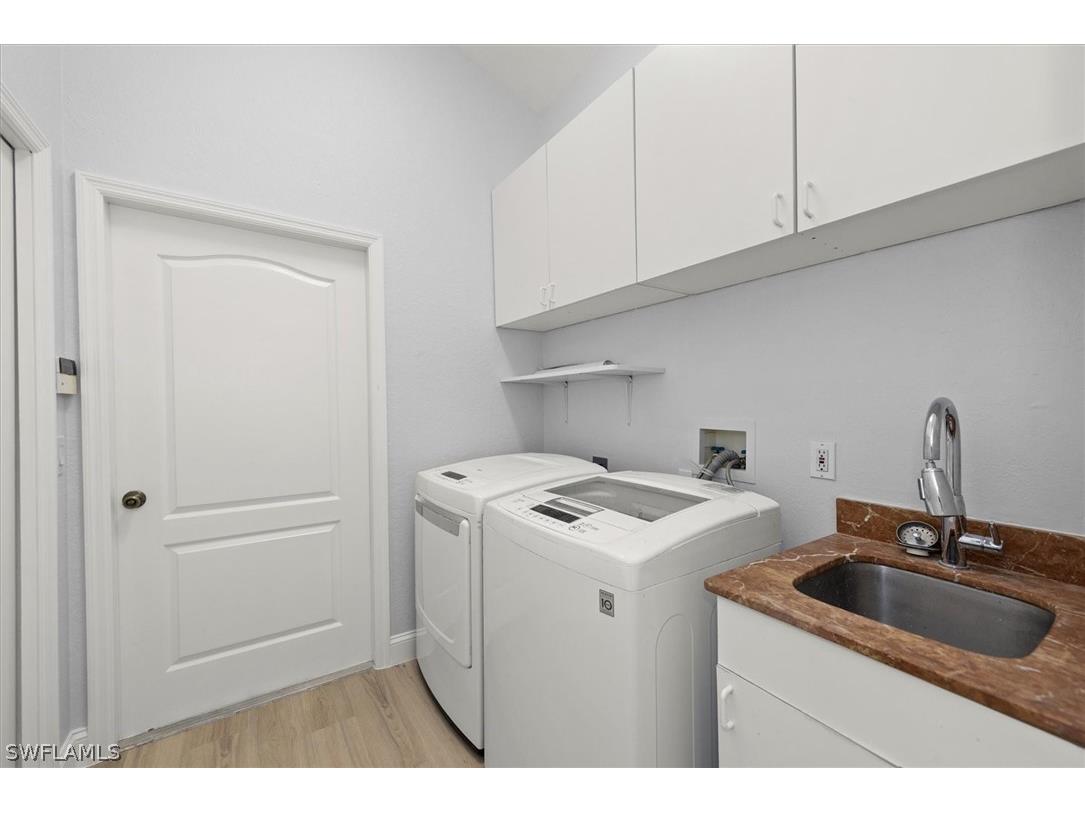 1435 Vintage Lane Naples FL 34104 226010997 image27