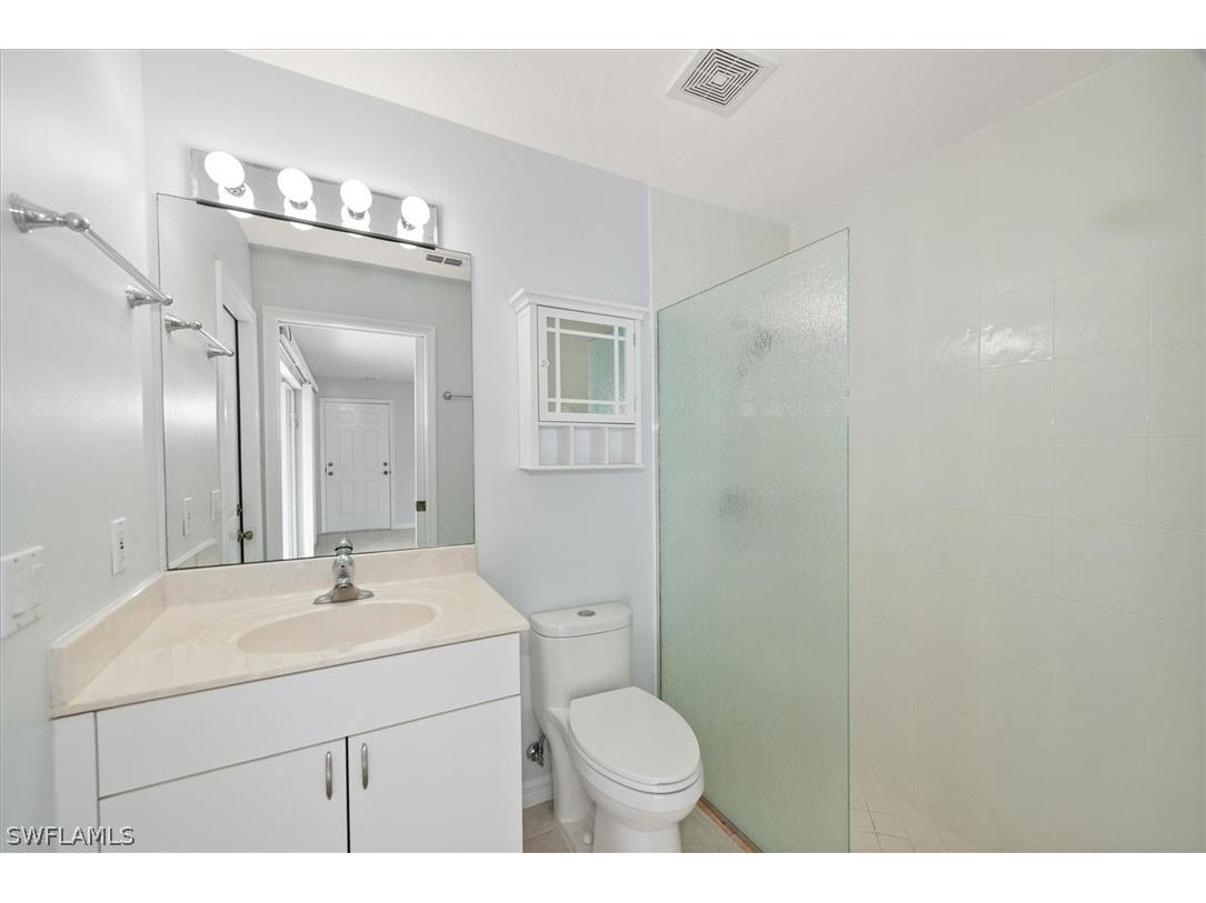 1435 Vintage Lane Naples FL 34104 226010997 image29