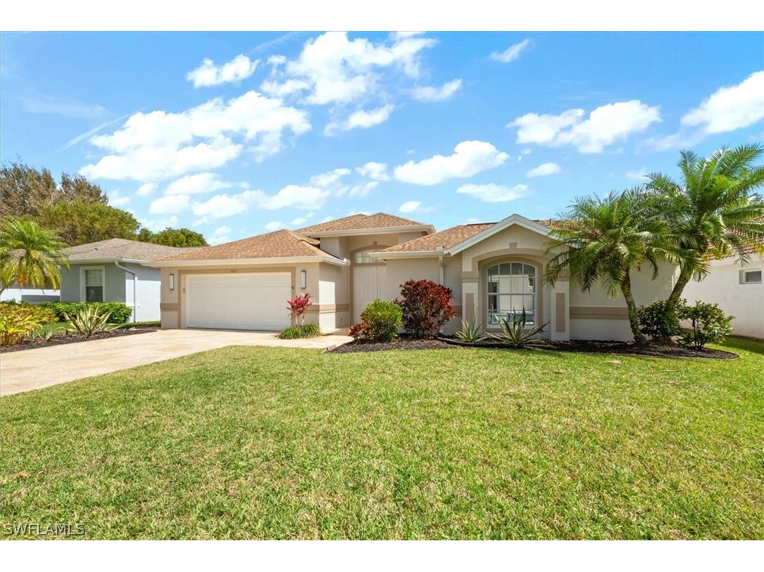 1435 Vintage Lane Naples FL 34104 226010997 image3