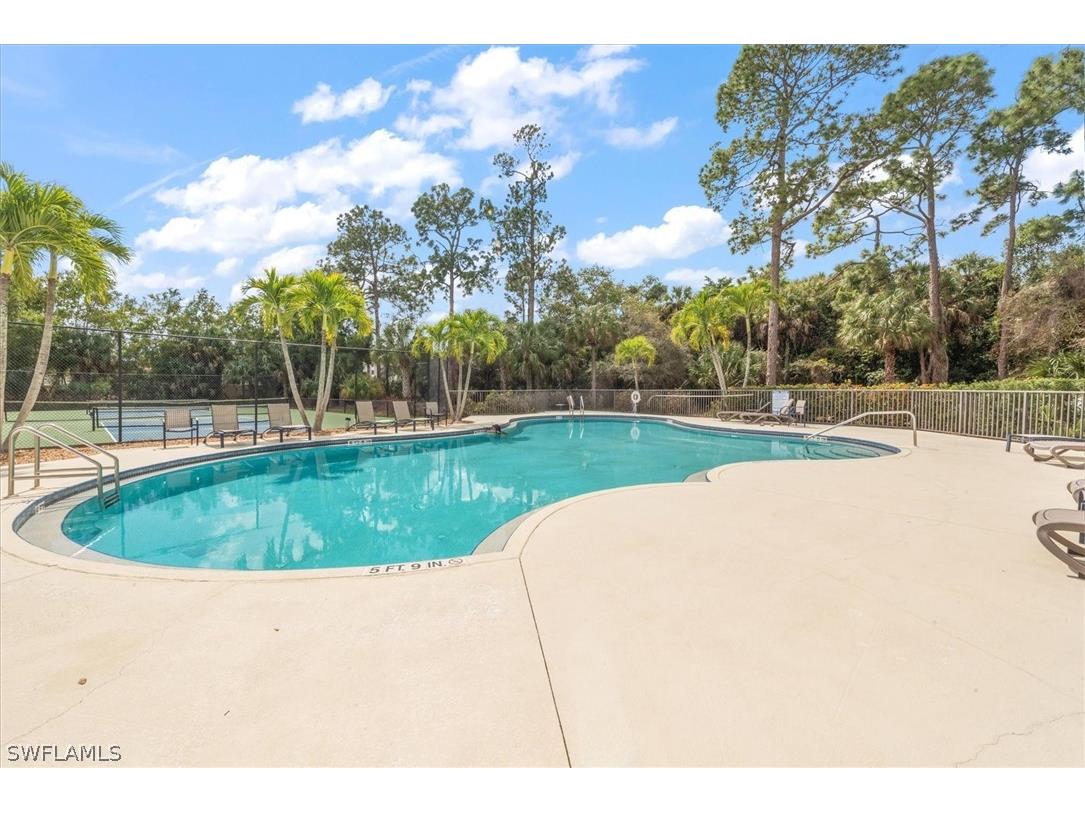 1435 Vintage Lane Naples FL 34104 226010997 image32