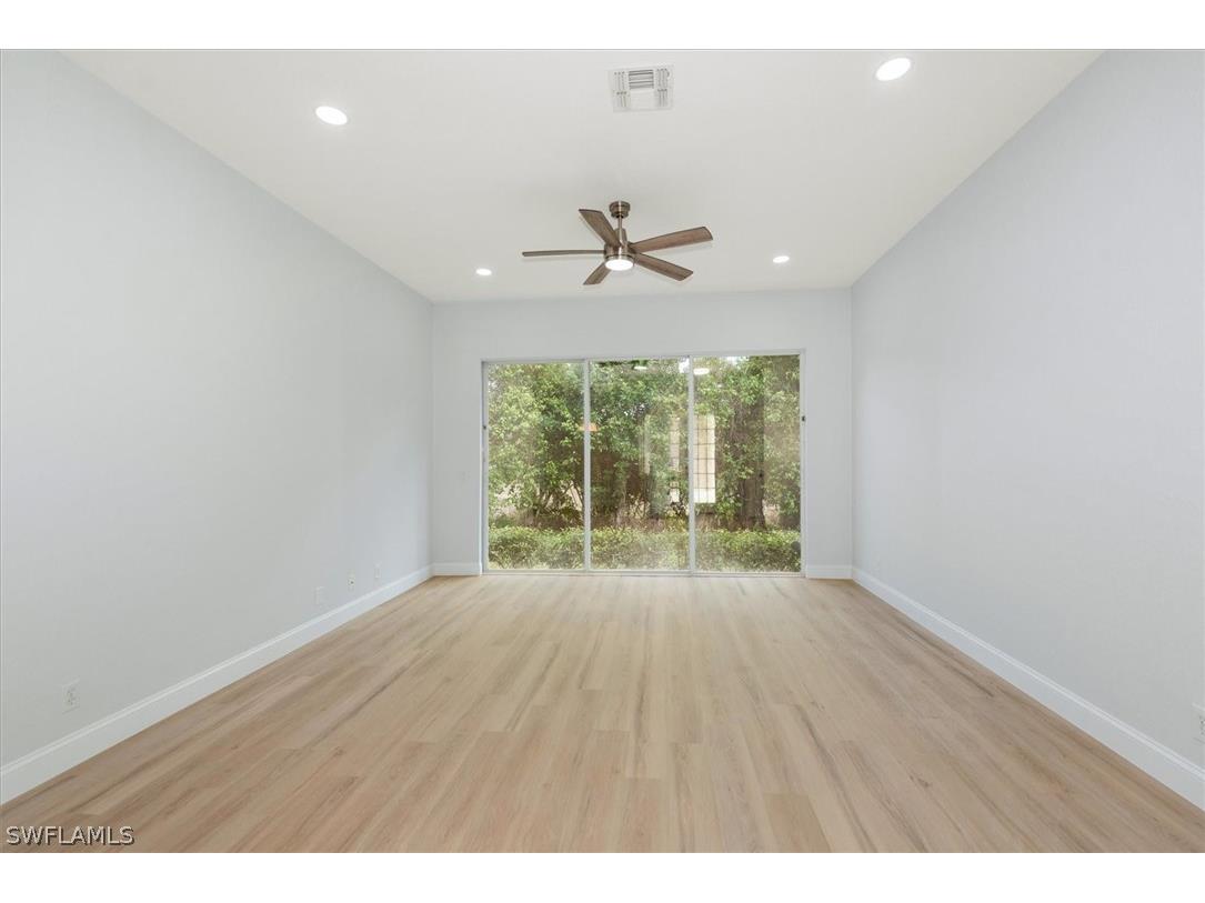 1435 Vintage Lane Naples FL 34104 226010997 image5