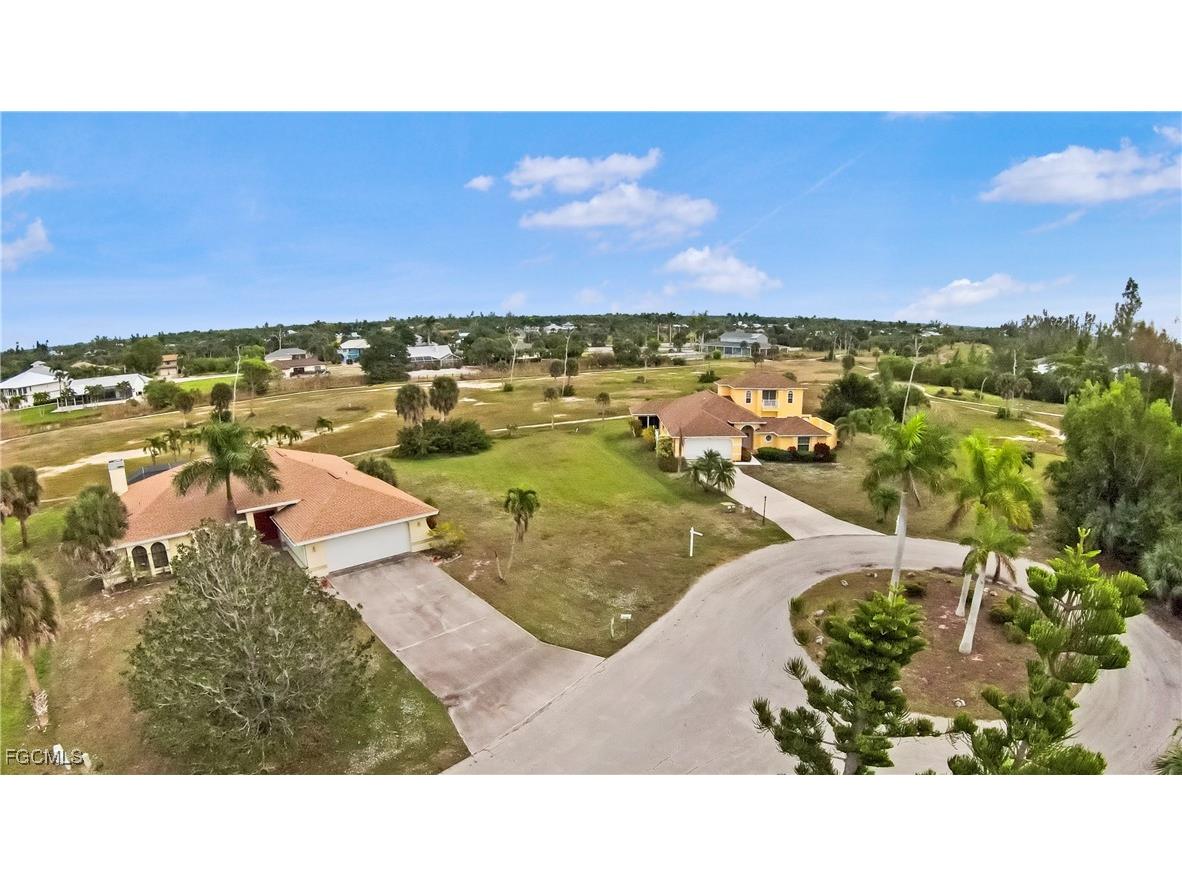 14358 Tamarac Drive Bokeelia FL 33922 2025024299 image1