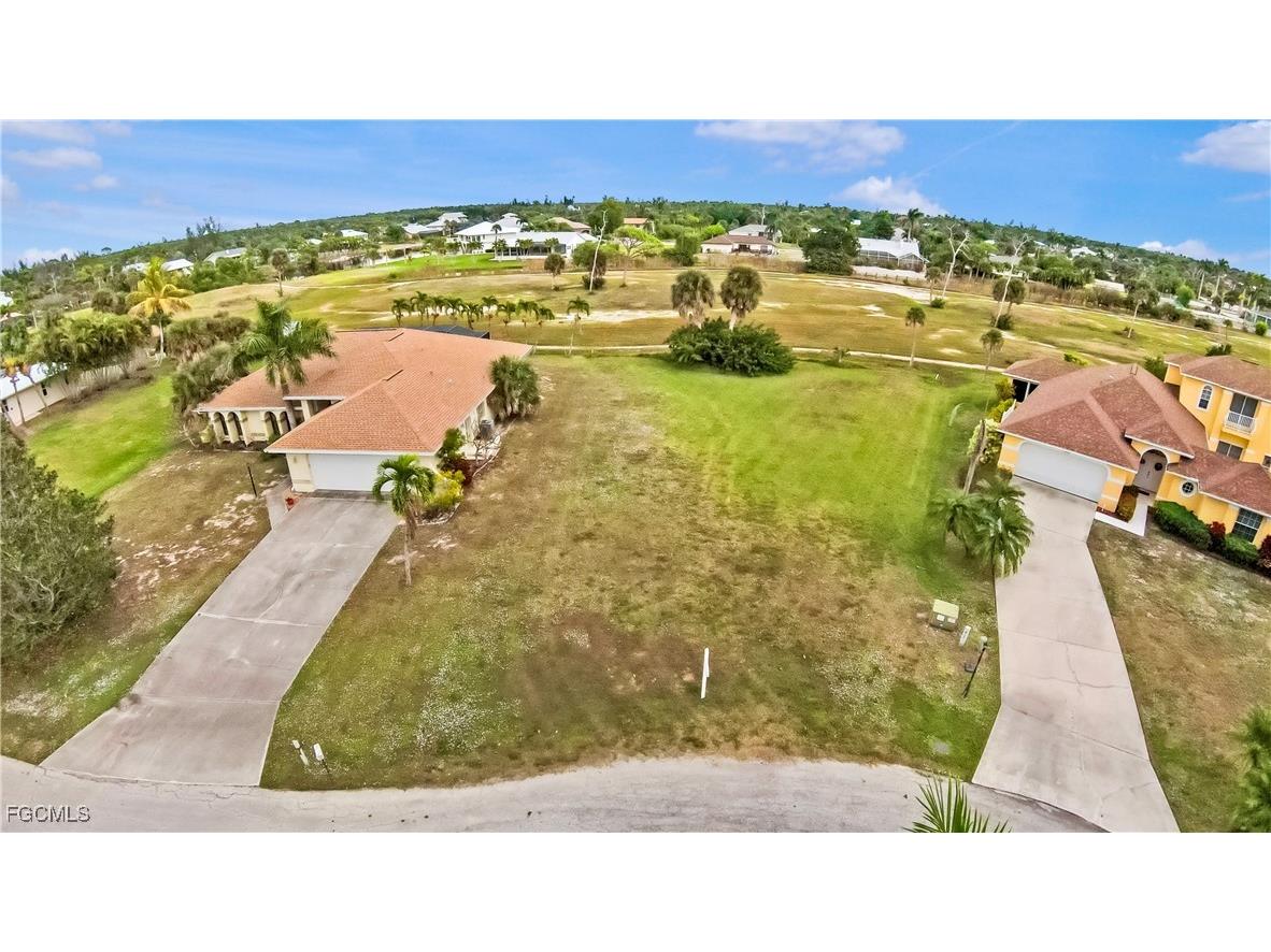 14358 Tamarac Drive Bokeelia FL 33922 2025024299 image2