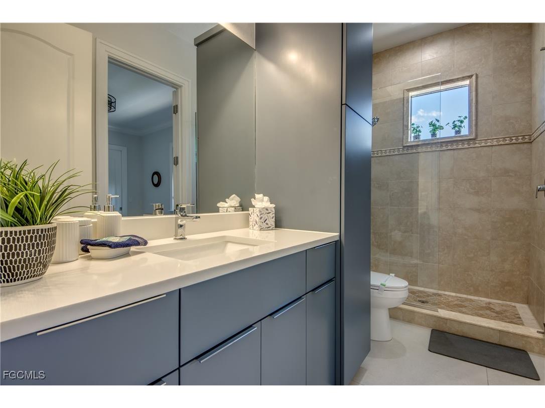 1436 Viking Court Cape Coral FL 33904 2025003112 image27