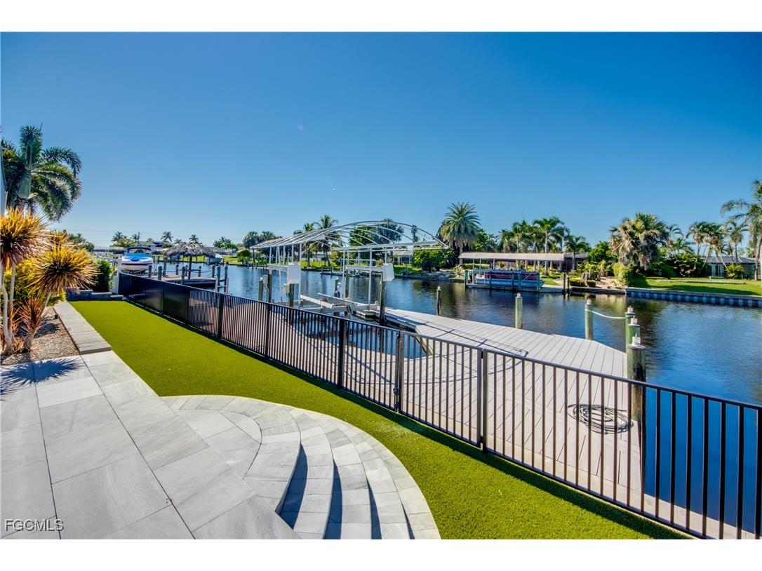 1436 Viking Court Cape Coral FL 33904 2025003112 image45
