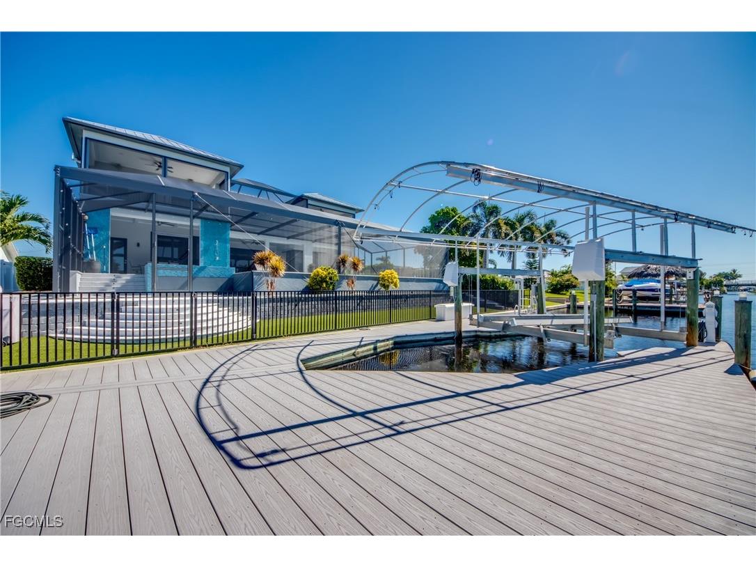 1436 Viking Court Cape Coral FL 33904 2025003112 image46