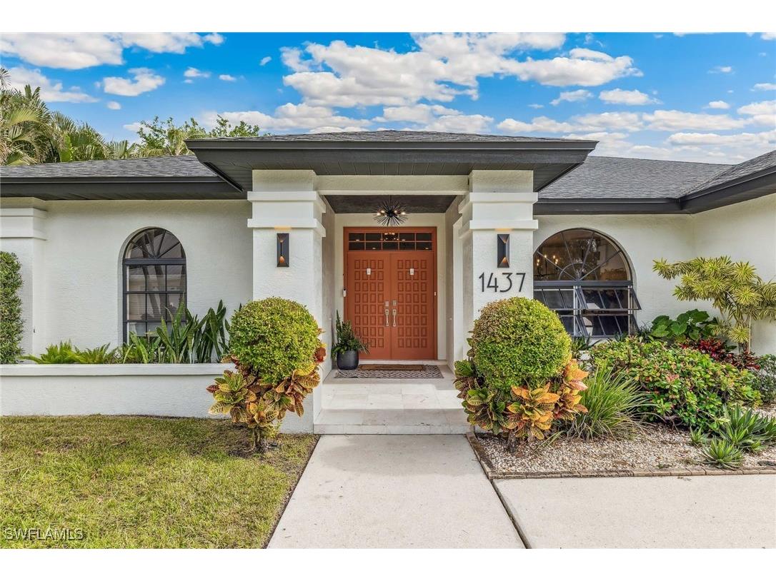 1437 Argyle Drive Fort Myers FL 33919 224097048 image1
