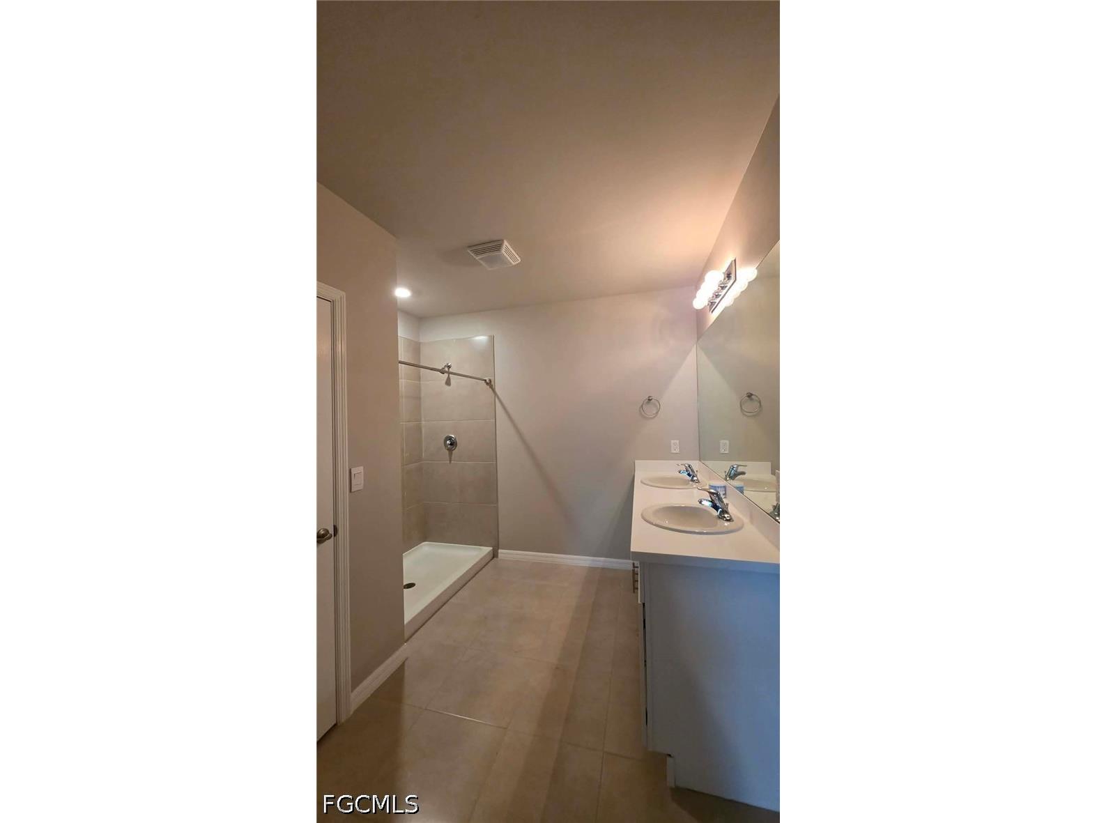 1437 NW 31st Place Cape Coral FL 33993 2026021682 image14