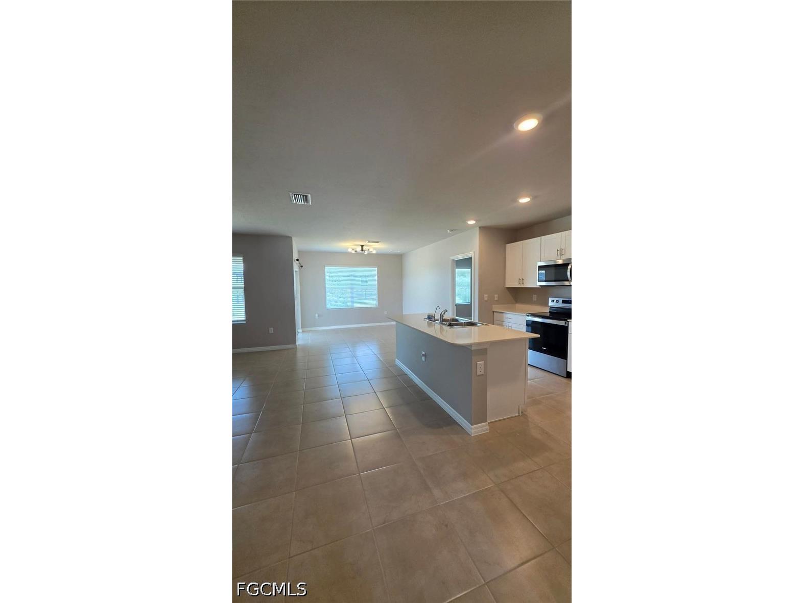 1437 NW 31st Place Cape Coral FL 33993 2026021682 image7