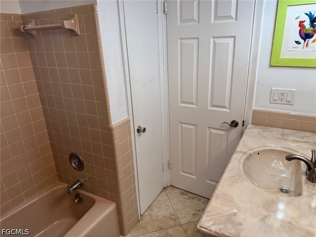 1437 SE 21st Lane Cape Coral FL 33990 2026015514 image39