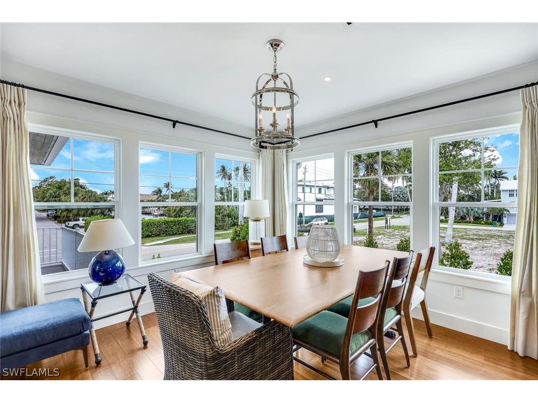 1437 Sandpiper Street Naples FL 34102 226009337 image11