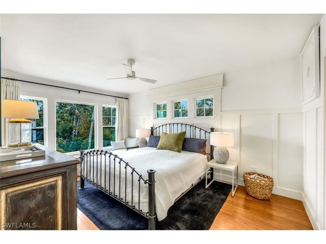 1437 Sandpiper Street Naples FL 34102 226009337 image15