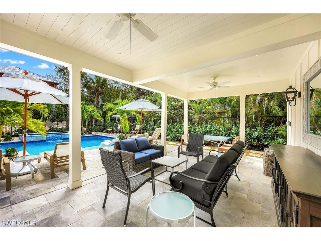 1437 Sandpiper Street Naples FL 34102 226009337 image21