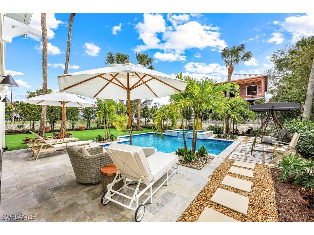 1437 Sandpiper Street Naples FL 34102 226009337 image23