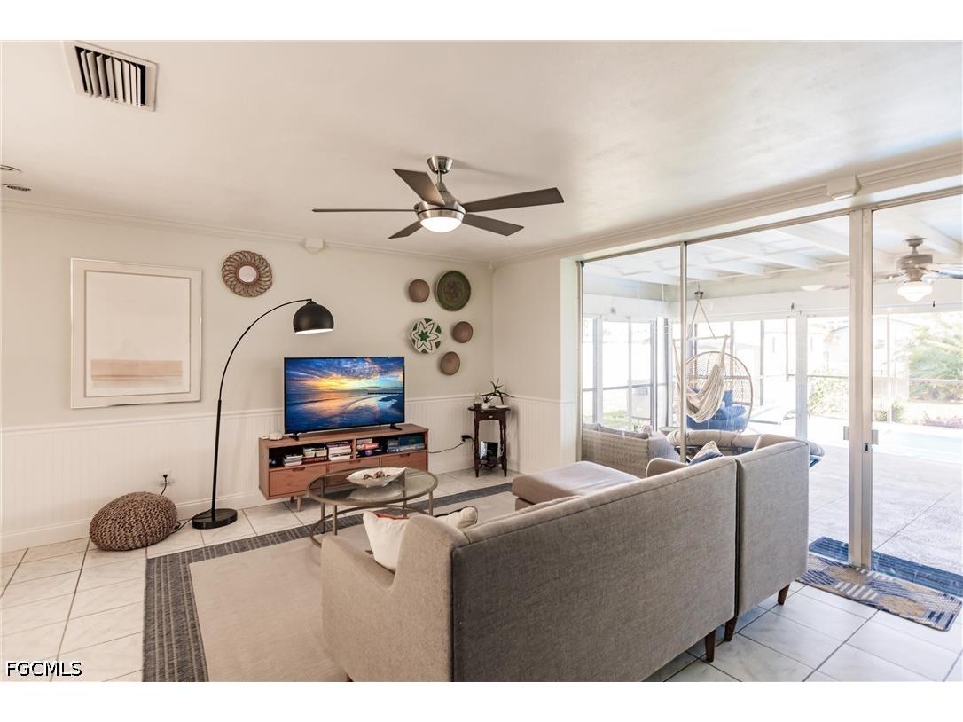 1437 Vendome Court Cape Coral FL 33904 2026016748 image11