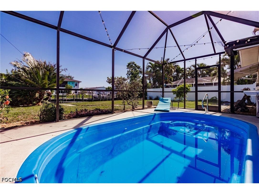 1437 Vendome Court Cape Coral FL 33904 2026016748 image30