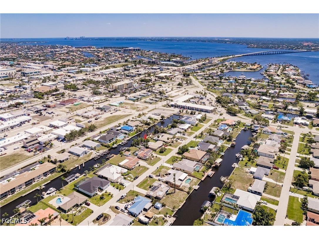 1437 Vendome Court Cape Coral FL 33904 2026016748 image46