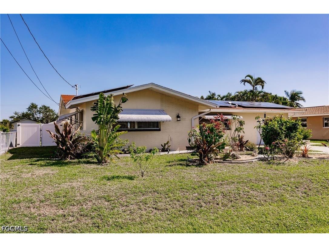 1437 Vendome Court Cape Coral FL 33904 2026016748 image7