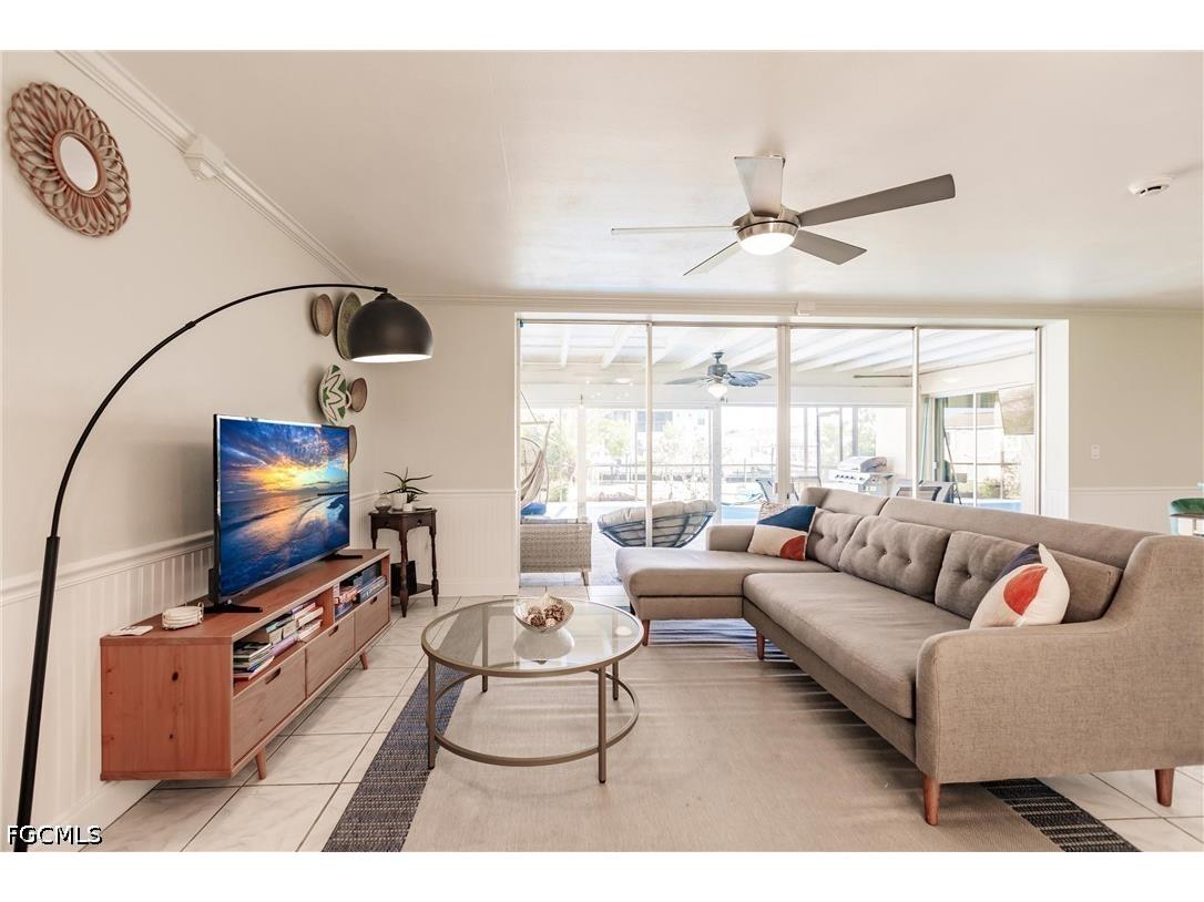 1437 Vendome Court Cape Coral FL 33904 2026016748 image9